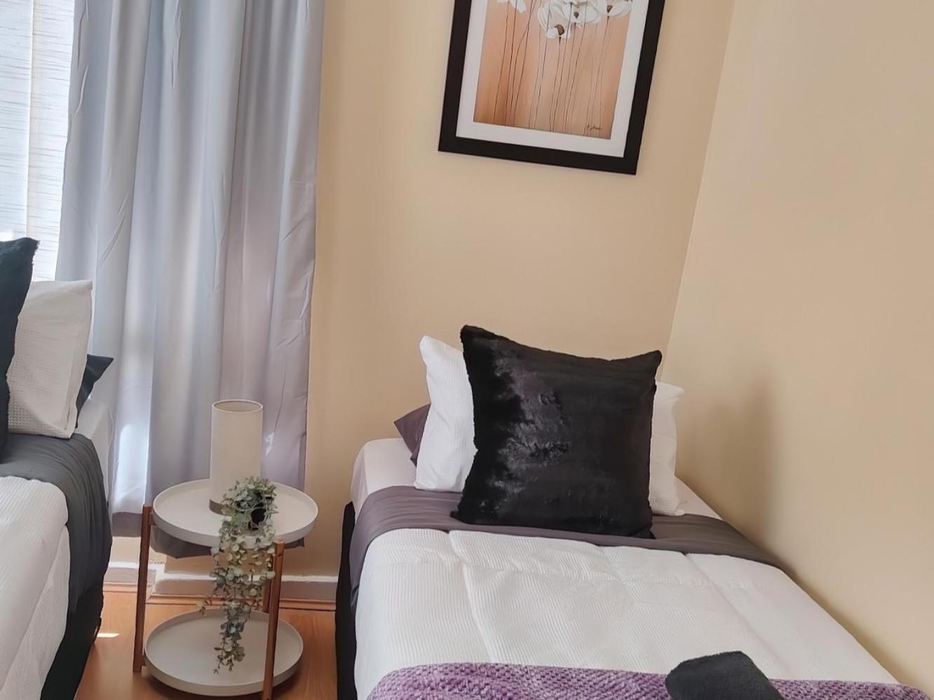 54 On 7Th Newton Park Βίλα Δωμάτιο φωτογραφία