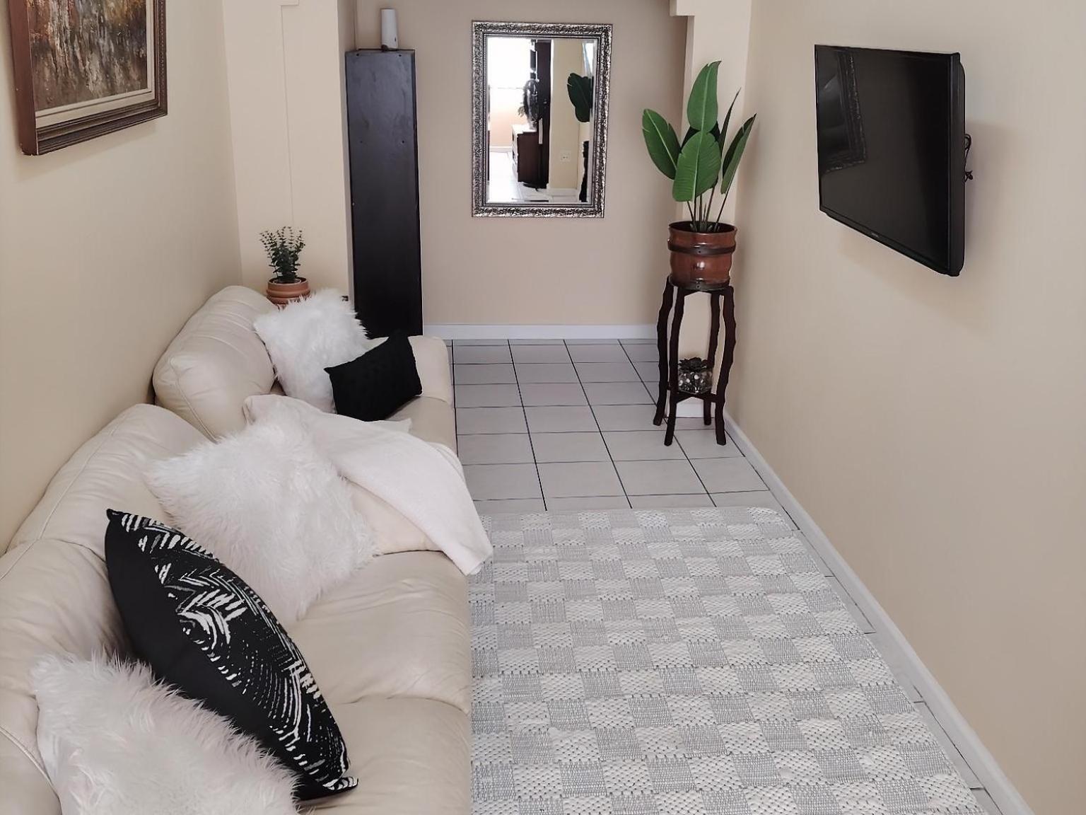 54 On 7Th Newton Park Βίλα Δωμάτιο φωτογραφία